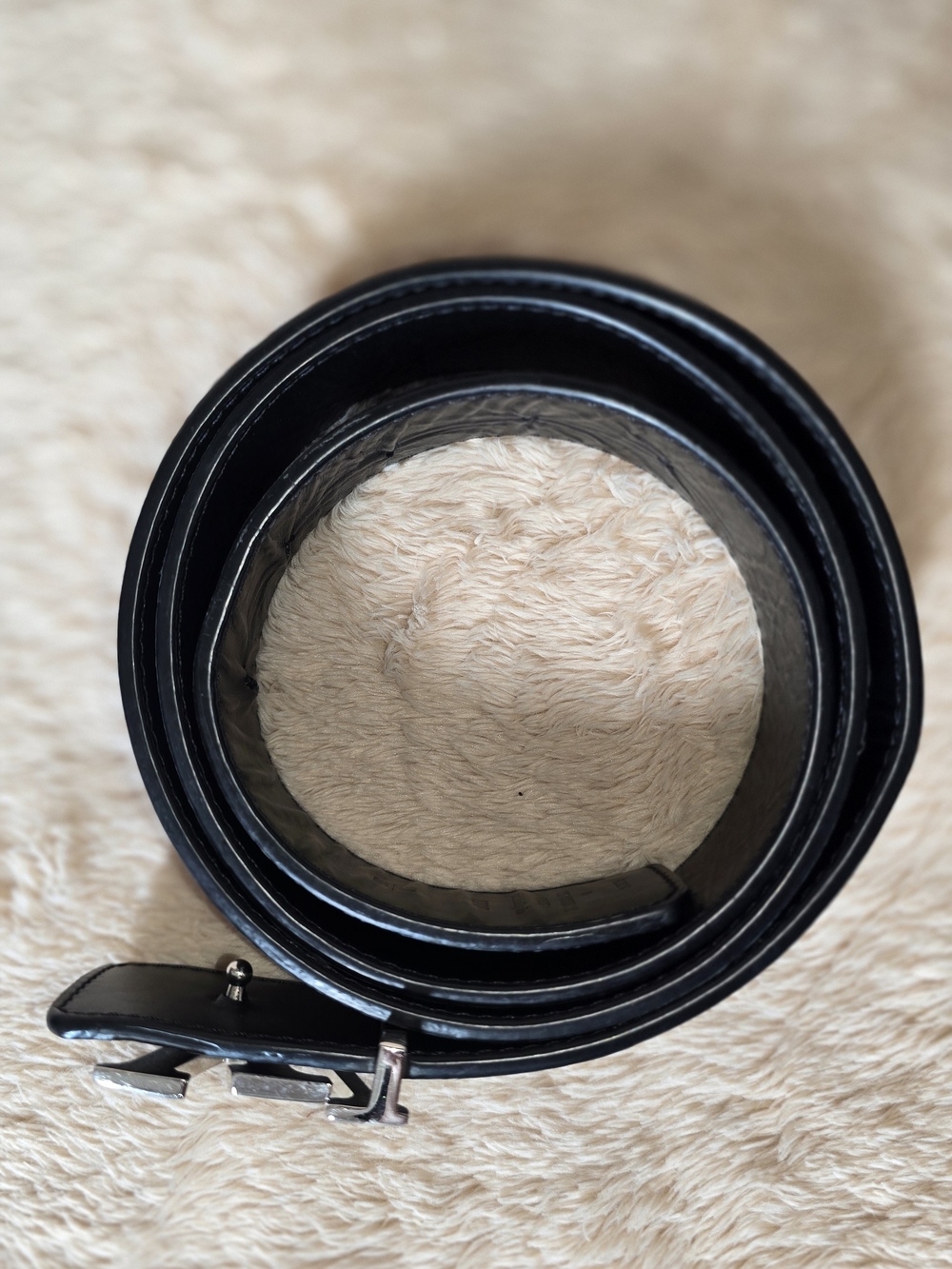 Louis Vuitton LV Shadow 40mm 90/36 Reversible Belt Black - Picture 4 of 14